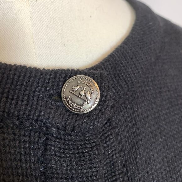 The Quacker Factory Women's 1X Button Up Cardigan Black w/ Butterflies - Picture 4 of 13